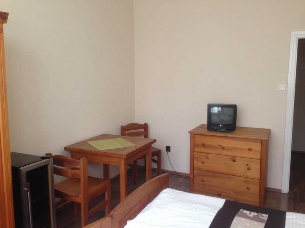 Vasvirag Hotel Celldömölk Pokoj fotografie